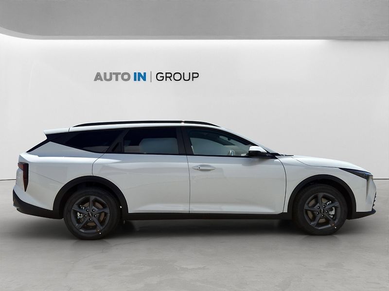 Kia K4 (2026) SW CL4 1,6 T-GDi GPF 7DCT EXCL - fotka 4 z 10