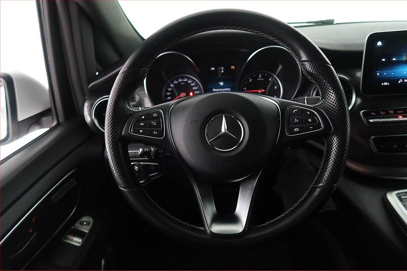 Mercedes-Benz Třídy V (2020) 300 d, ČR, DPH - fotka 21 z 22