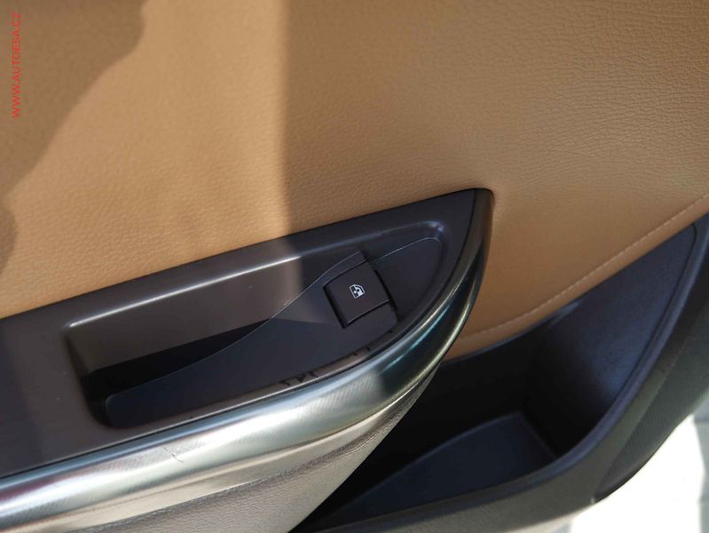 Opel Astra (2011) 1.7 CDTI, Klima, AC - fotka 12 z 19