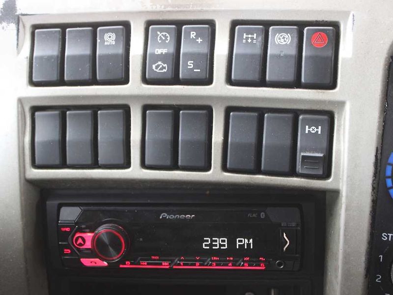 Renault Premium 380 dxi, EURO 5EEV, VZDUCHOVÉ - fotka 12 z 20