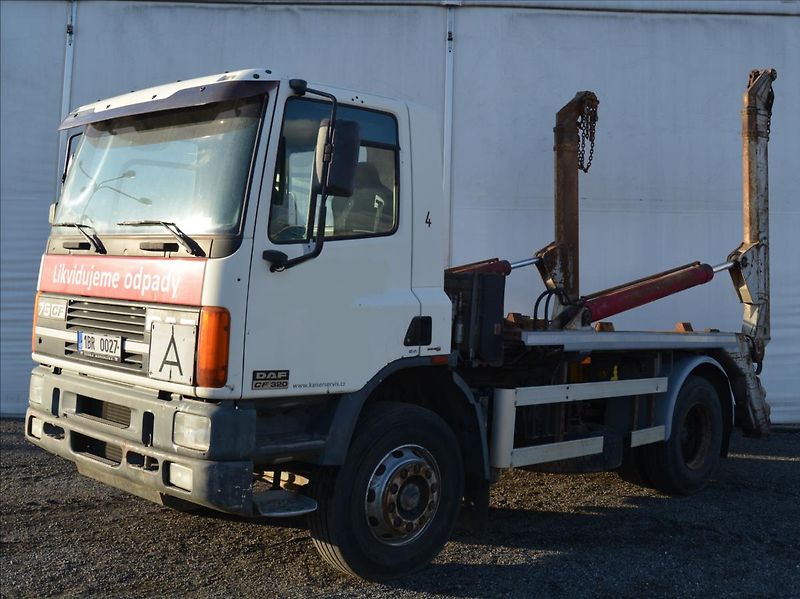 DAF CF 75.320 4X2 - fotka 7 z 23