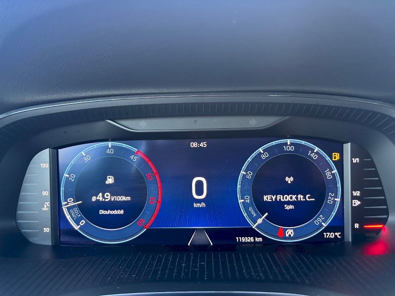Škoda Octavia (2021) 2.0 TDI 85kW Ambition Plus - fotka 16 z 35