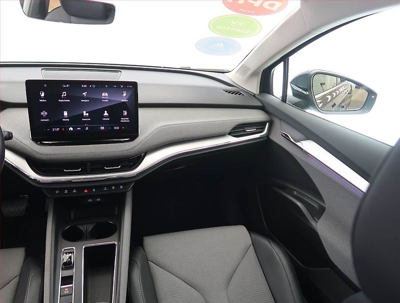 Škoda Enyaq (2023) Suite iV 80 (82 kWh), SoH 94% - fotka 8 z 29