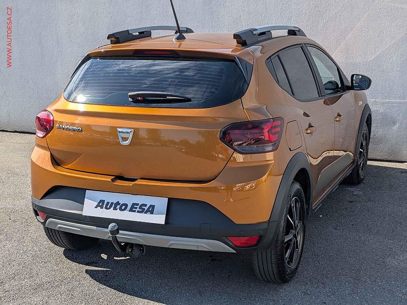 Dacia Sandero (2021) 1.0 TCe, ČR, AC, TZ - fotka 4 z 16