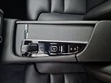 Volvo V90 B4 AWD Momentum Pro Auto,1Maj - náhled 36