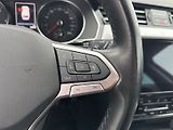Volkswagen Passat (2022) Variant 2.0 TDI DSG Business - náhled 19