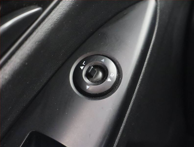 Hyundai ix20 (2011) 1.4 CVVT, LPG, Serv.kniha - fotka 16 z 19