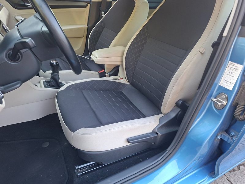 Škoda Rapid (2018) 1.0TSI 81kW -NOVÉ V ČR-VÝBAVA - fotka 24 z 46