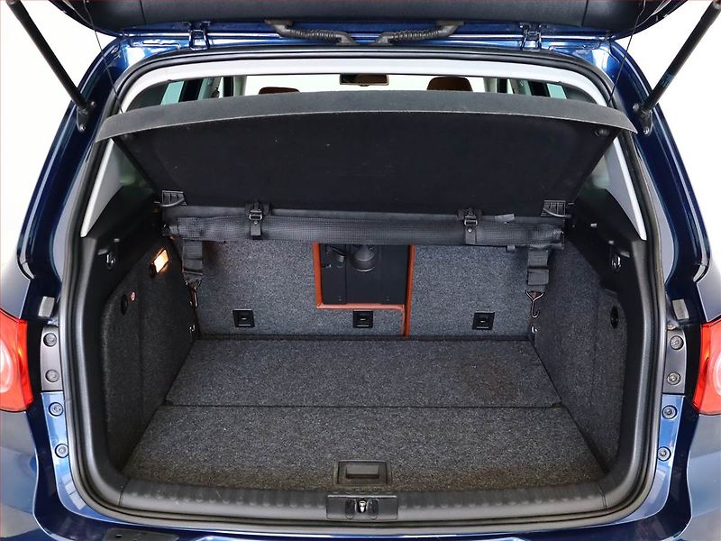 Volkswagen Tiguan (2009) 2.0 TDI, 4X4, Automat - fotka 12 z 18