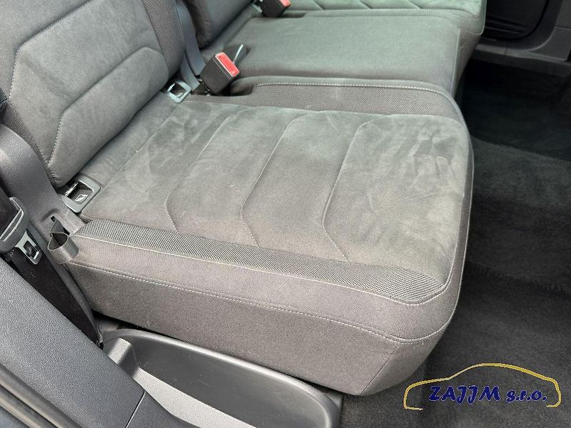 Volkswagen Tiguan 2.0TDI 4x4 + tažné, kamera - fotka 51 z 60