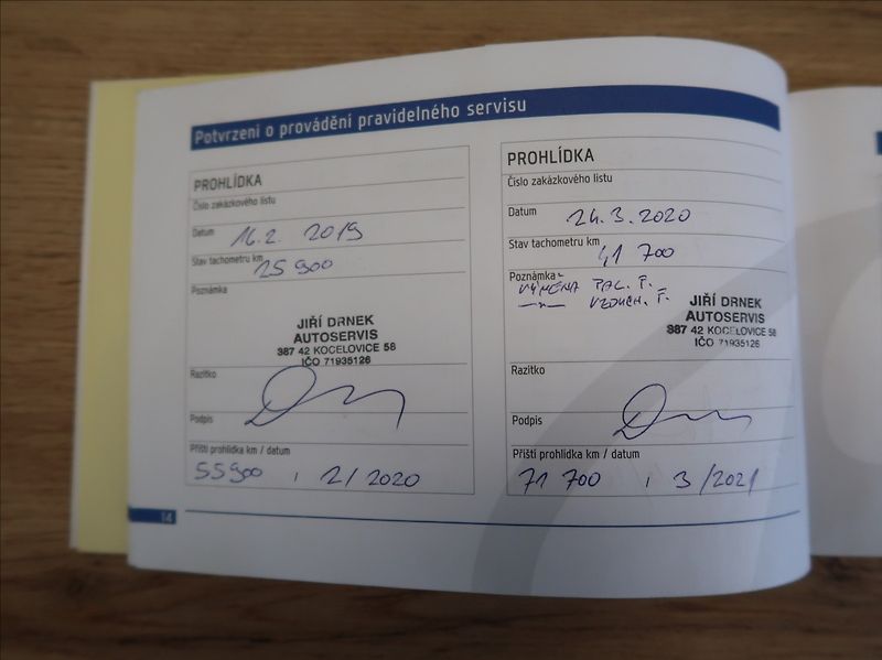 Hyundai Santa Fe 2,2 CRDi,145kW,NovéČR,Premium - fotka 33 z 37