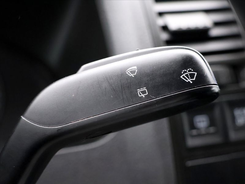 Volkswagen Multivan 1,9 TDI 75kW Startline - fotka 20 z 35