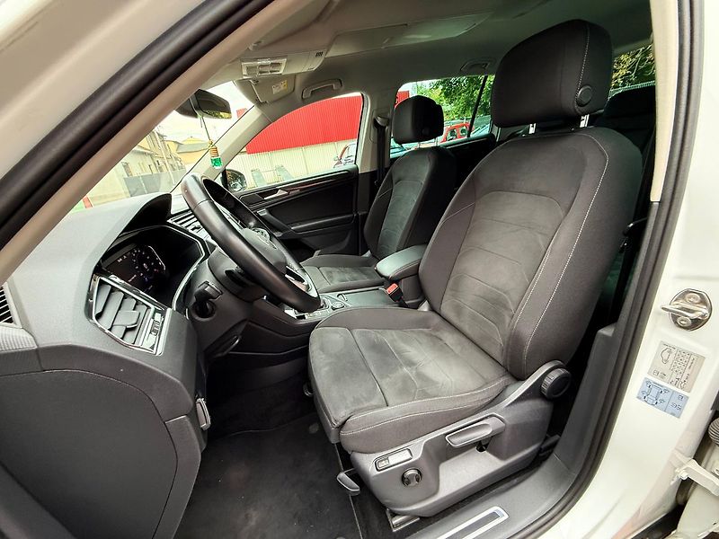 Volkswagen Tiguan 2.0 TDi Elegance DSG 4x4, ČR - fotka 17 z 34
