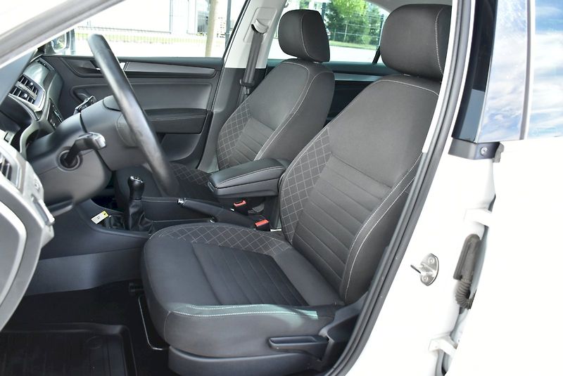 Škoda Rapid (2018) STYLE 1.0 TSI 81kW - fotka 24 z 32