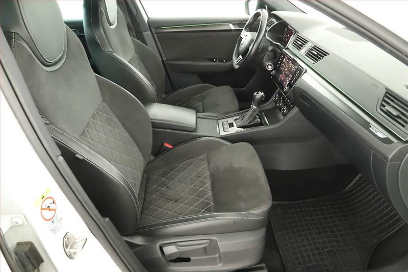 Škoda Superb (2020) Sportline 2.0 TDI - fotka 7 z 17