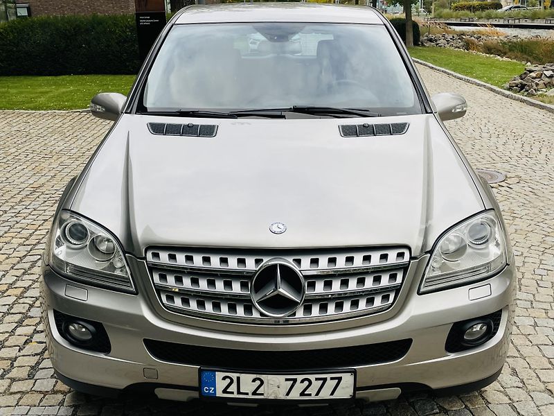 Mercedes-Benz Třídy M 320CDI 165KW 4MATIC TAŽNÉ 3500 - fotka 6 z 42