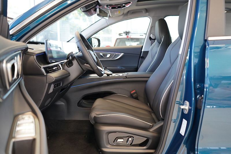 Chery Tiggo 7 PHEV (2026) UNIQUE 1.5 TGDI HEV - fotka 16 z 43
