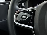 Volvo XC60 PLUS DARK B4 AWD 145kW - náhled 18