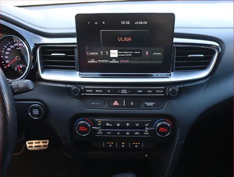 Kia Ceed (2019) GT Line 1.6 T-GDI GT, Automat - fotka 12 z 24