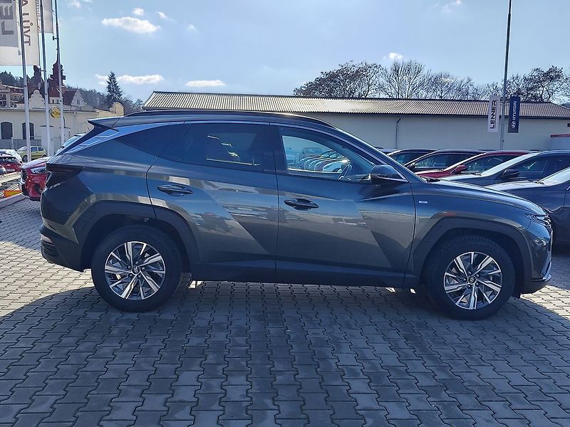 Hyundai Tucson 1.6 T-GDI/110kW Smart Navi DCT - fotka 4 z 33