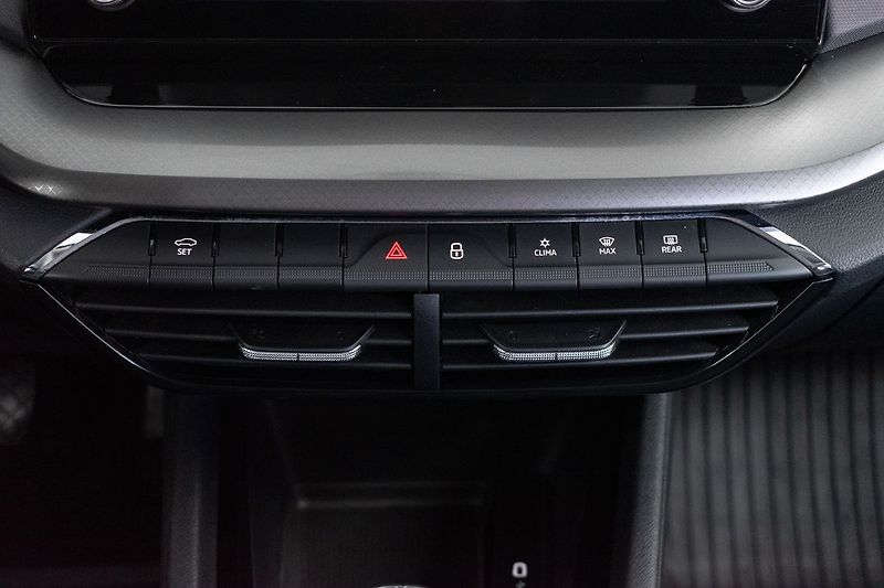Škoda Octavia 2.0 TDI AMBITION PLUS*DPH*ČR 1 - fotka 21 z 35