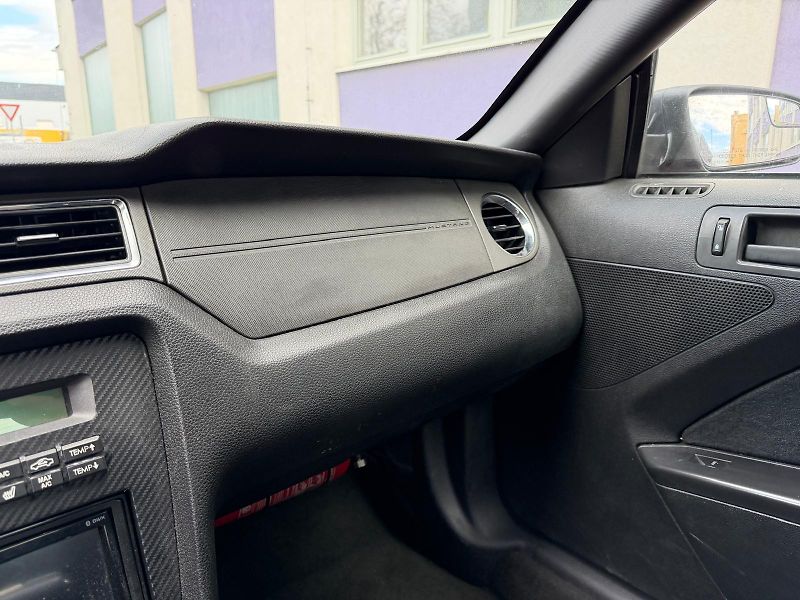 Ford Mustang 3,7i V6 - fotka 21 z 22