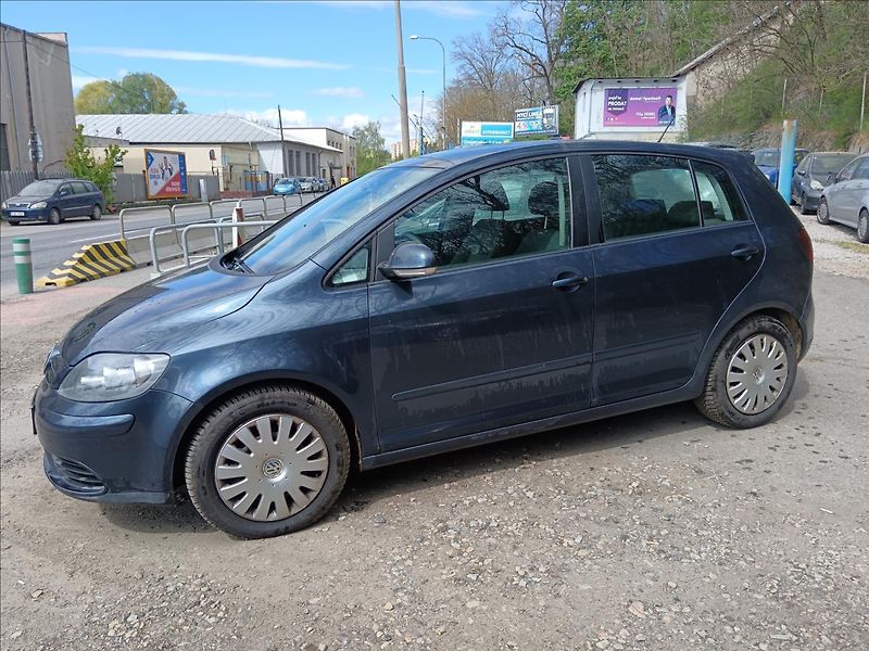 Volkswagen Golf Plus 1,9 TDi - fotka 5 z 20