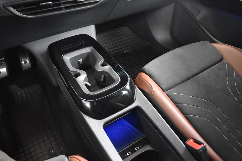 Volkswagen ID.4 (2022) Pro 150kW - fotka 24 z 25