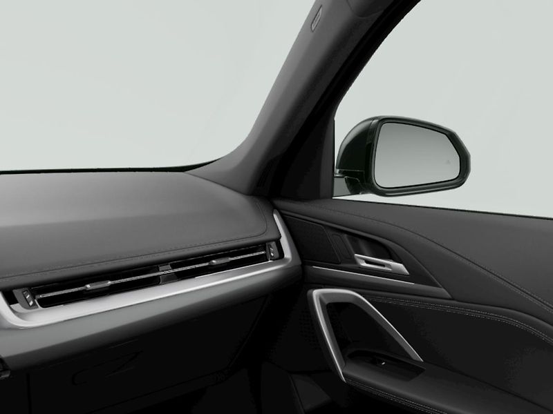 BMW X1 sDrive18d - fotka 9 z 10