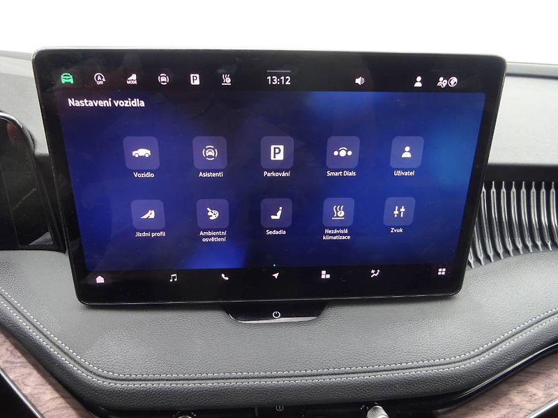 Škoda Superb (2025) 2,0TDi /142kW 4x4 DSG L&K - fotka 13 z 30