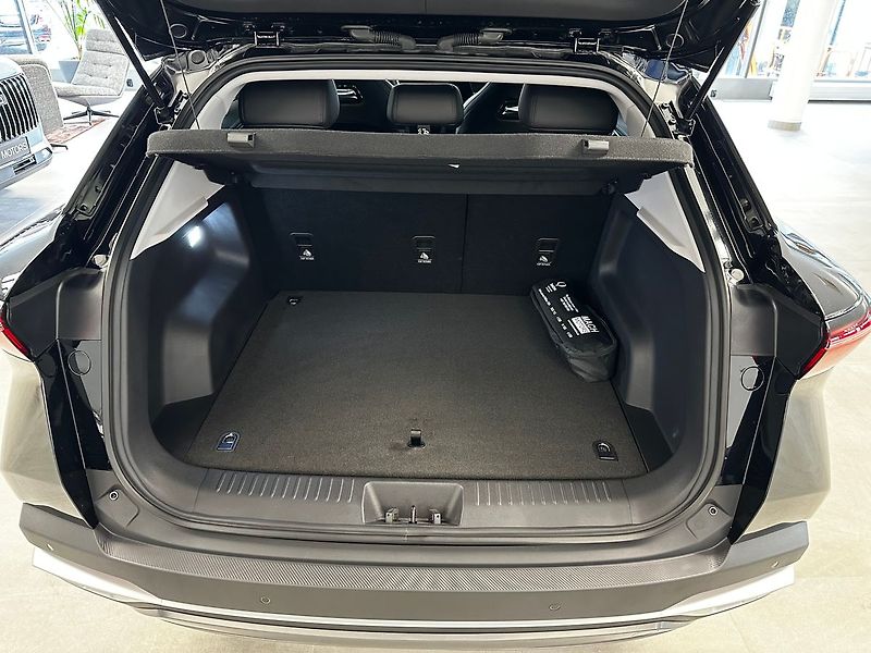Omoda 5 1,6 TGDI DCT PREMIUM - fotka 9 z 28