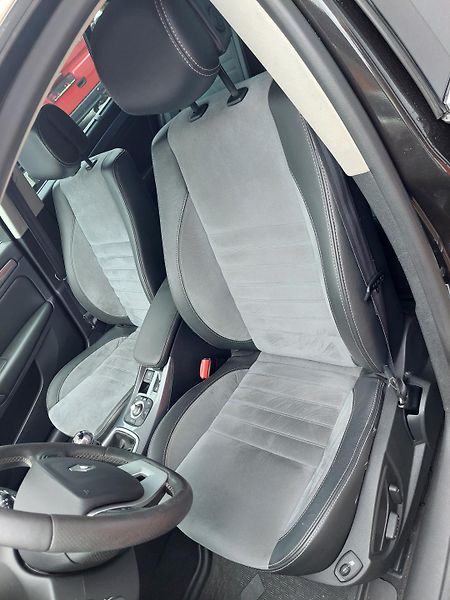 Renault Laguna (2011) III. Grandtour GT dCi 180 - fotka 20 z 39