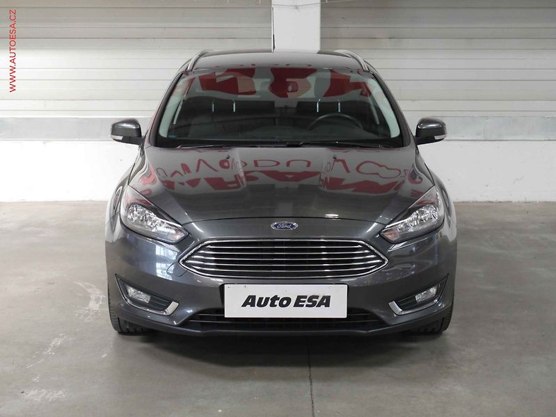 Ford Focus (2016) 1.5 EB, 1.maj,ČR, TZ - fotka 2 z 21