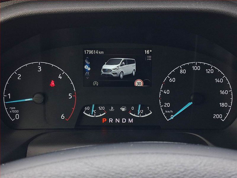 Ford Tourneo Custom (2023) Trend 2.0 EcoBlue, DPH - fotka 9 z 15