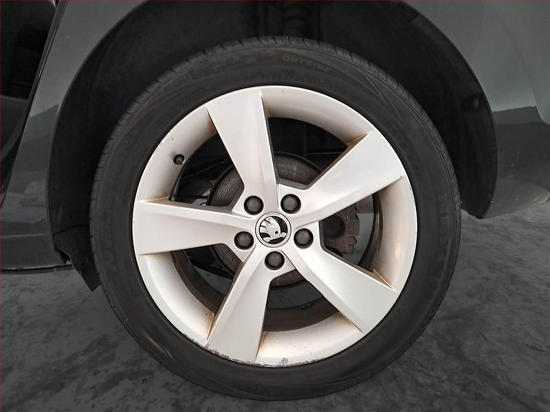 Škoda Rapid (2018) Spaceback 1.0 TSI, ČR,1.maj - fotka 15 z 18