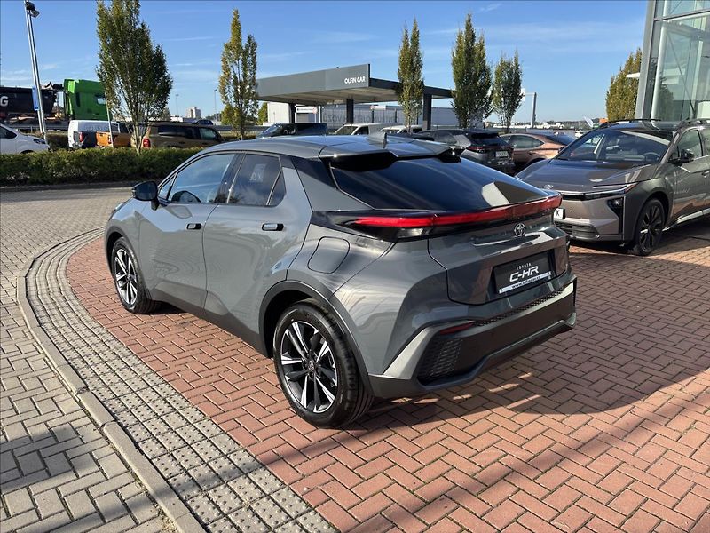 Toyota C-HR (2026) 1,8   1.8 HEV Style - fotka 7 z 11