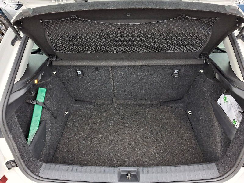 Škoda Kamiq (2020) Ambition 1,6TDi 85kW - fotka 10 z 29