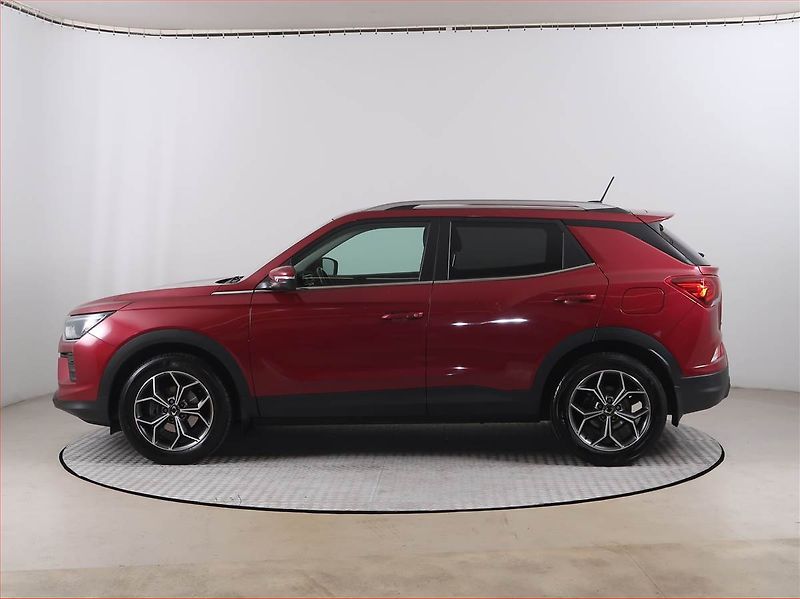 SsangYong Korando (2023) Amber 1.5 T-GDI - fotka 3 z 18