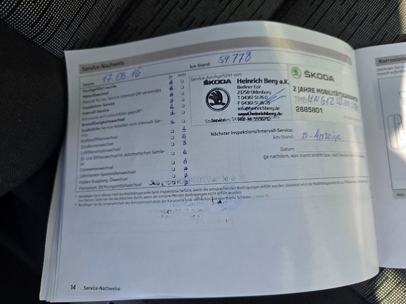 Škoda Octavia (2013) 2.0 TDI Serviska - fotka 24 z 31