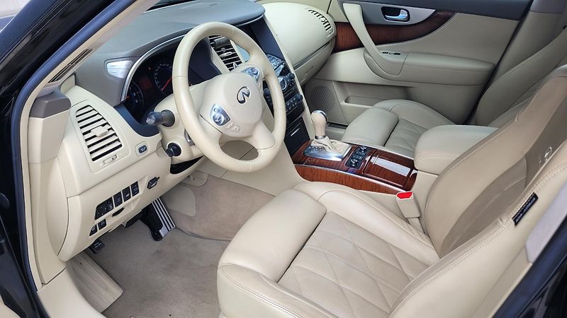 Infiniti FX37 3,7 V6 LPG KOUPENO V ČR - fotka 20 z 27