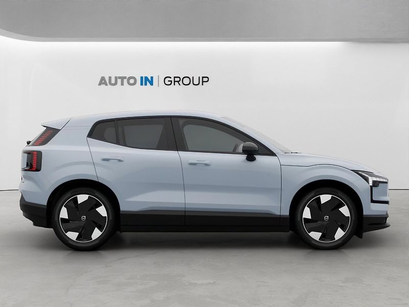 Volvo EX30 (2026) PLUS P5 LONG RANGE, 200 kW - fotka 6 z 9