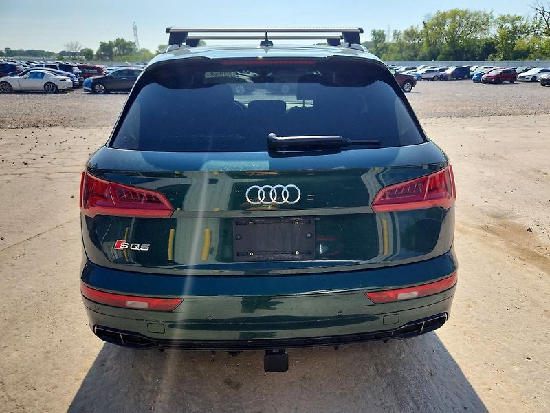Audi SQ5 (2020) Auto na cestě - fotka 6 z 12