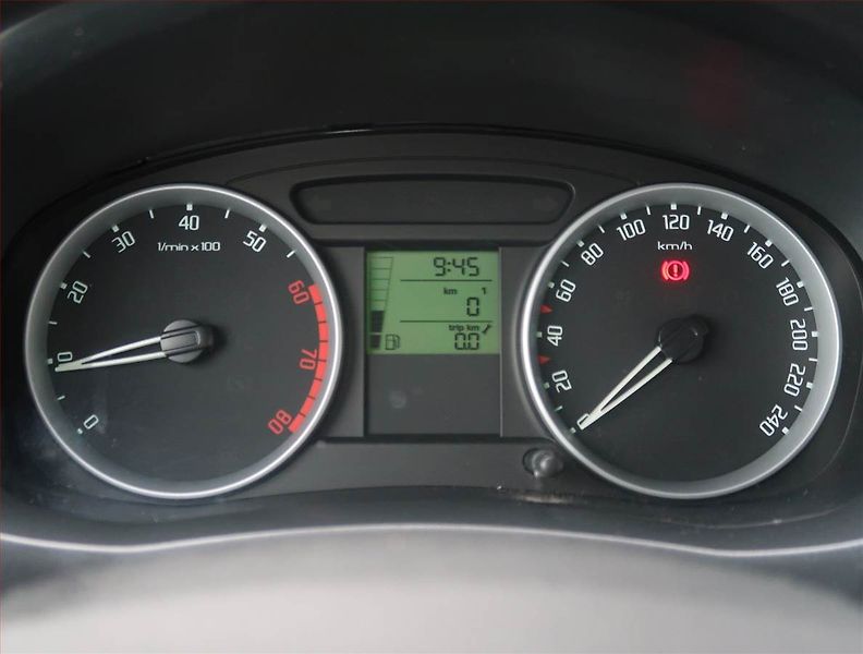 Škoda Roomster (2006) 1.2 12V, ČR,1.maj, po STK - fotka 11 z 13