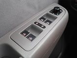 Seat Alhambra (2011) 2.0 TDI, Automat, 7 míst - náhled 15