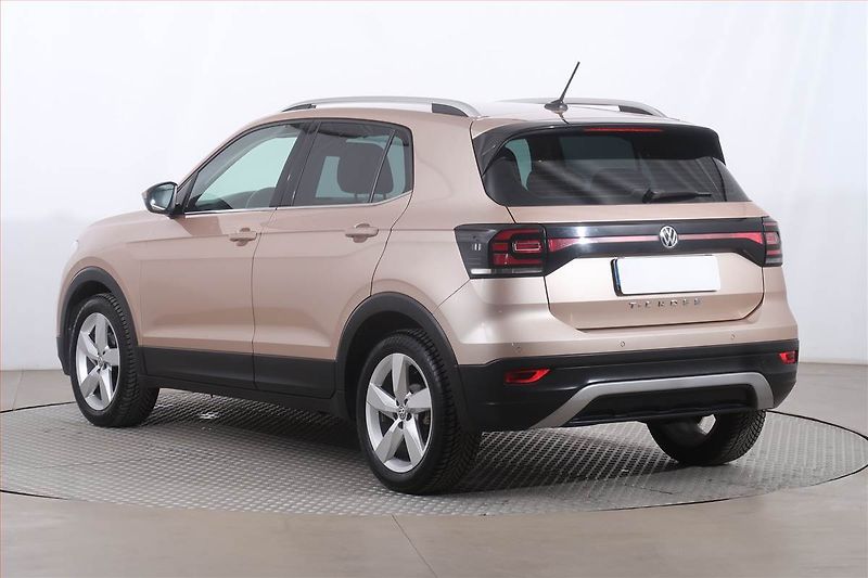 Volkswagen T-Cross (2019) 1.0 TSI, Kůže, Tempomat - fotka 4 z 19