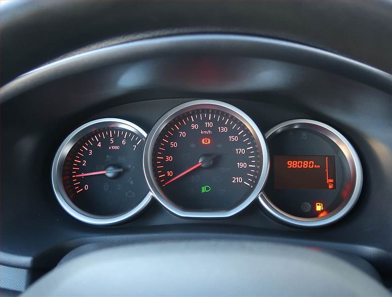 Dacia Sandero (2017) 1.2 16V - fotka 11 z 19