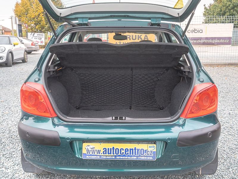 Peugeot 307 (2006) 1.6i 16V 80KW – VÝHŘEV SED - fotka 31 z 38