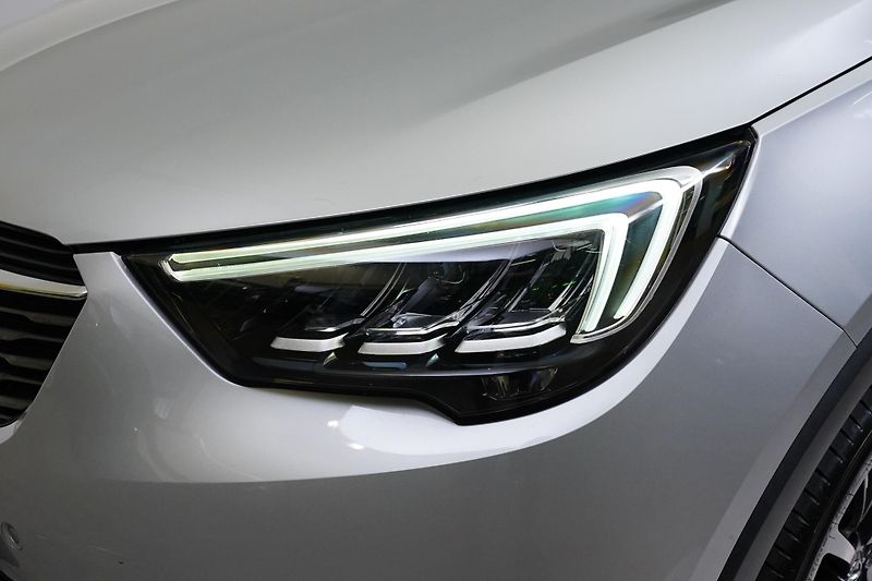Opel Crossland X - fotka 9 z 25