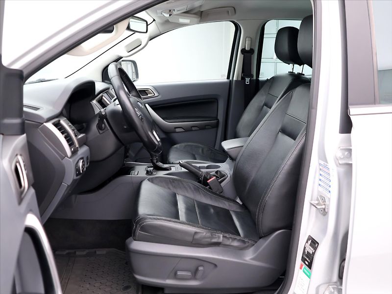 Ford Ranger 3,2 DTI  147KW CZ 1.MAJ SH 4X4 - fotka 10 z 39
