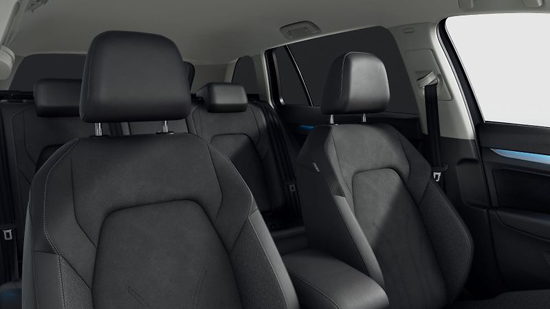 Volkswagen Golf (2026) People 1,5 TSI - fotka 7 z 9
